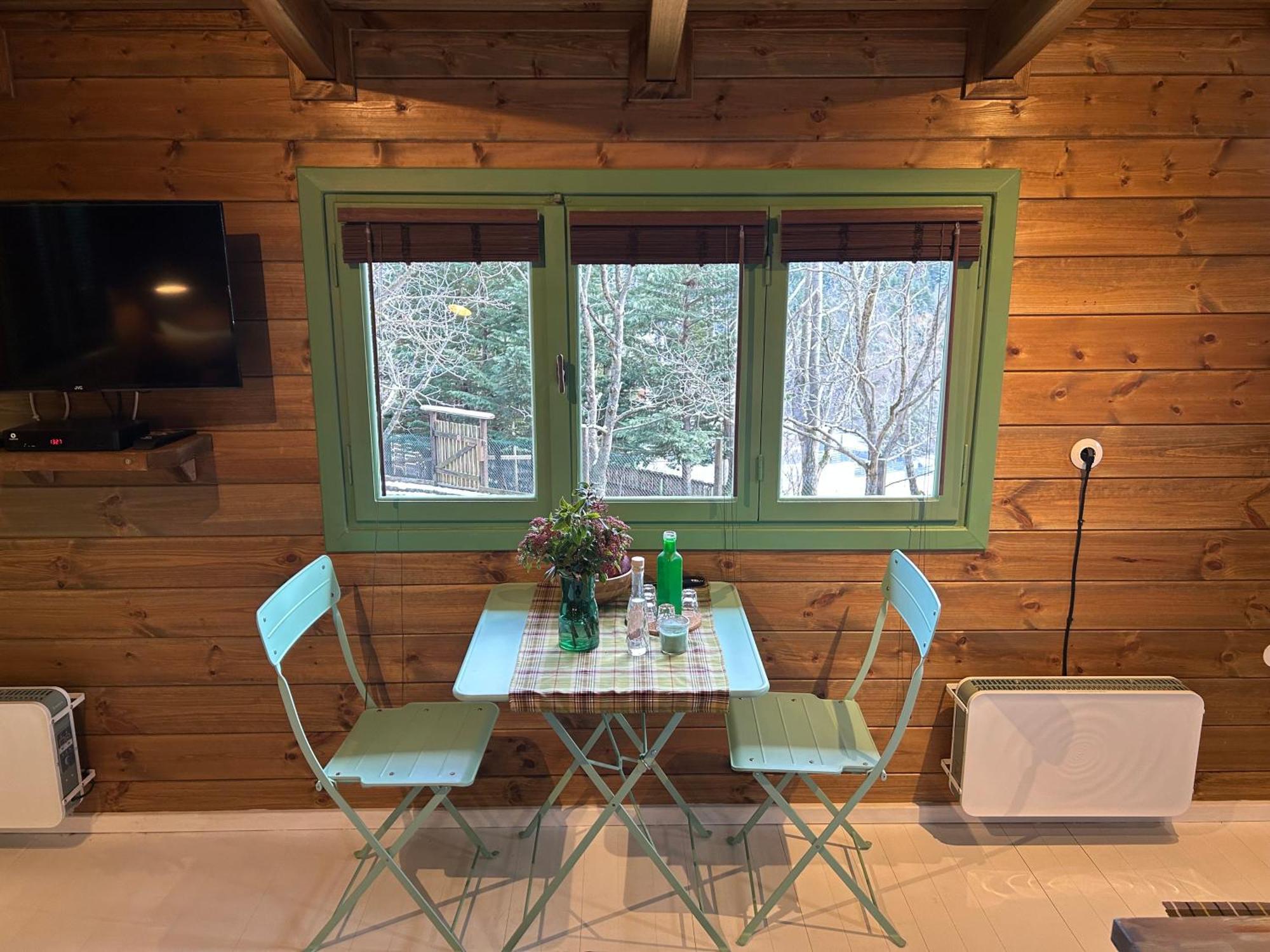 Vasilikia Mountain Farm & Retreat Konuk evi Pavliani Dış mekan fotoğraf